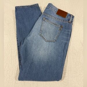 Madewell Classic Blue Straight Jeans / Women’s Size 27